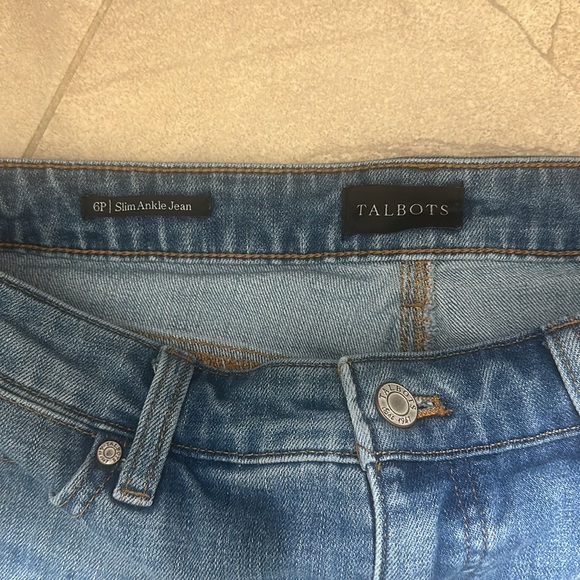 Talbots size 6p slim ankle jeans - Picture 4 of 7